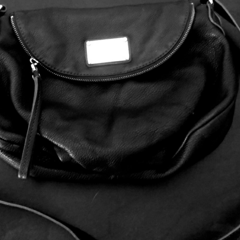 MARC JACOBS CLASSIC Q NATASHA PERFECT COND